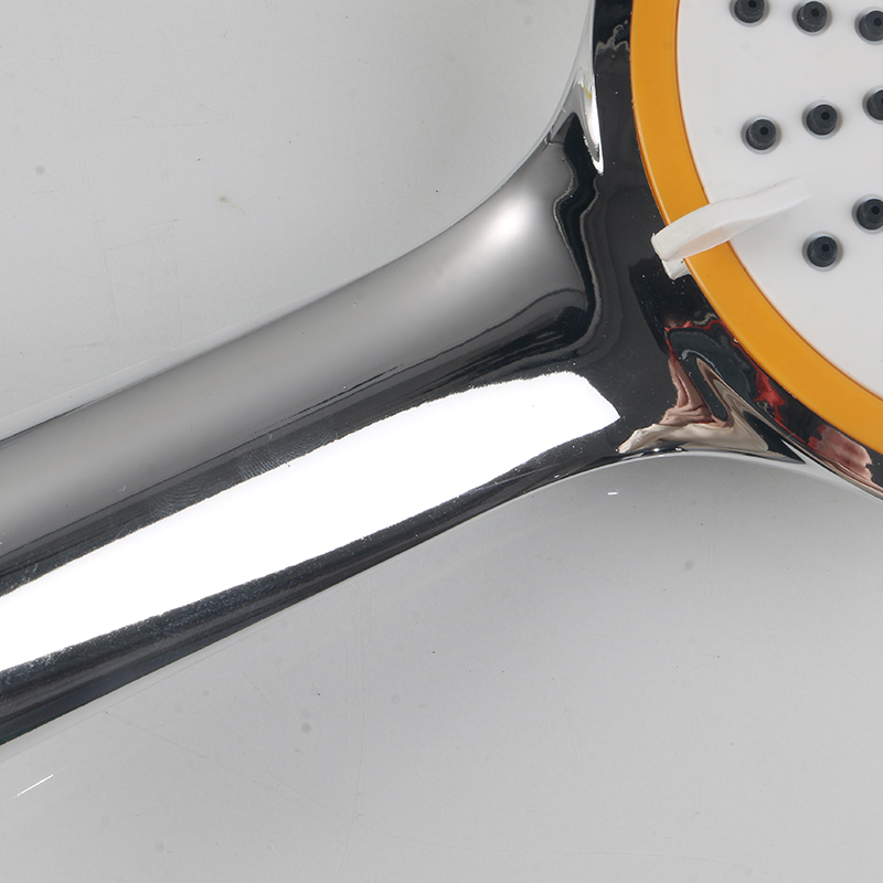 Douchette à anneau orange