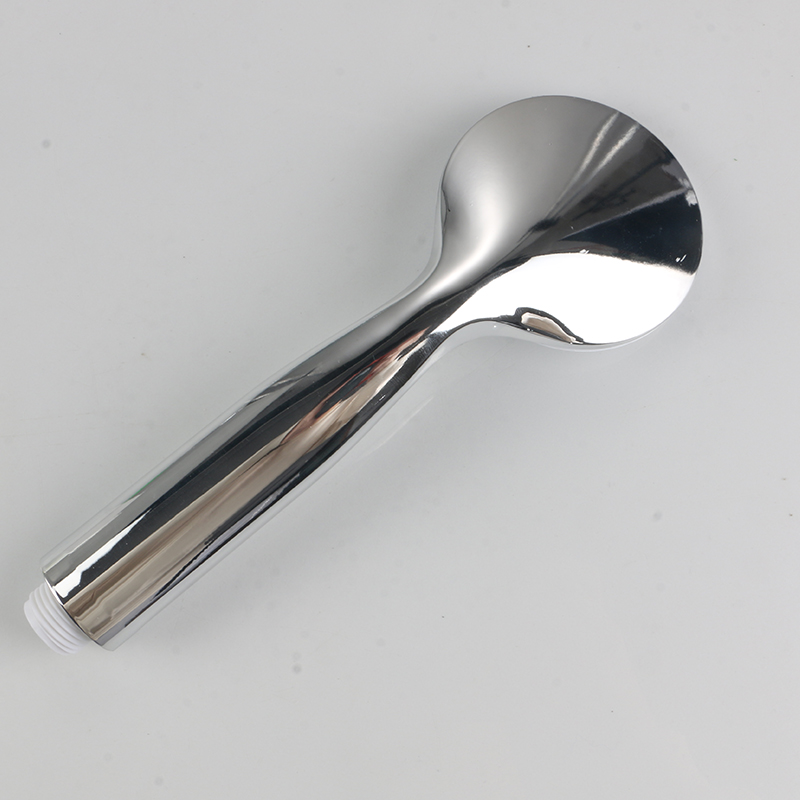 Petite douche barbare